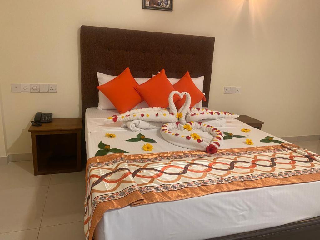 Hotel Northway Vavuniya Екстер'єр фото
