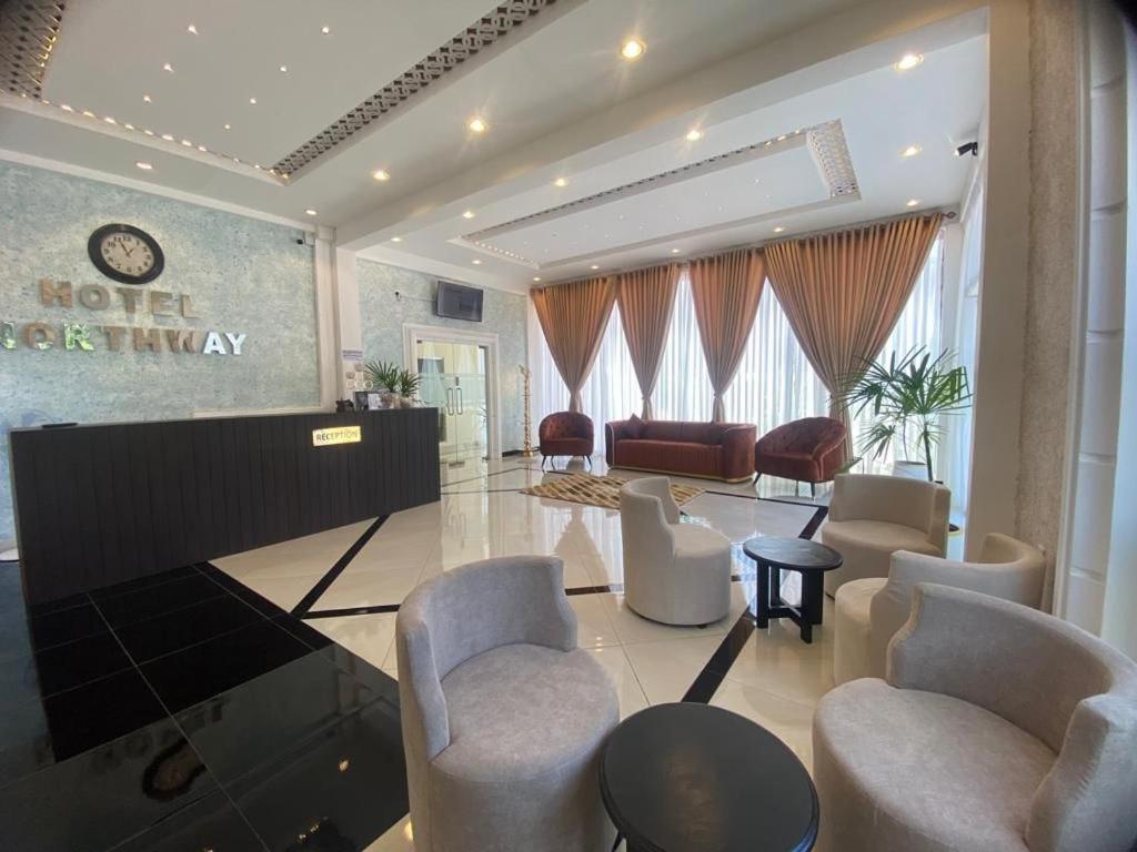 Hotel Northway Vavuniya Екстер'єр фото